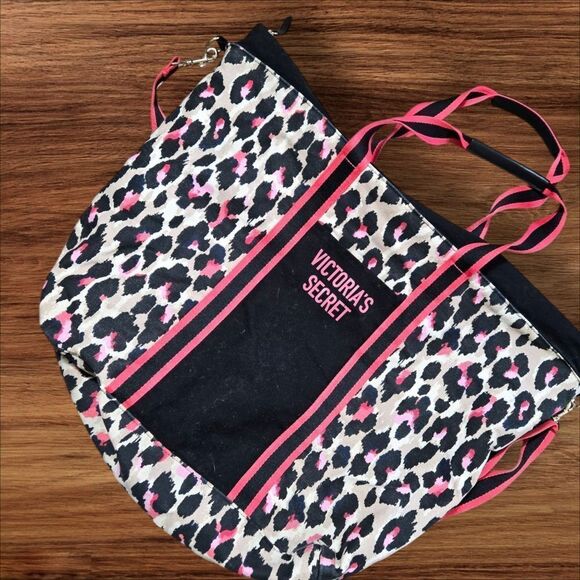 Victoria's Secret Leopard Print Overnight Gym Bag - Black and Pink - Picture 1 of 6